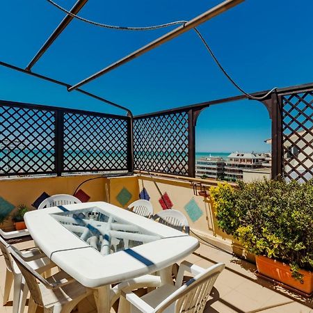 Appartamento Polo Natatorio Lido di Ostia Exterior foto
